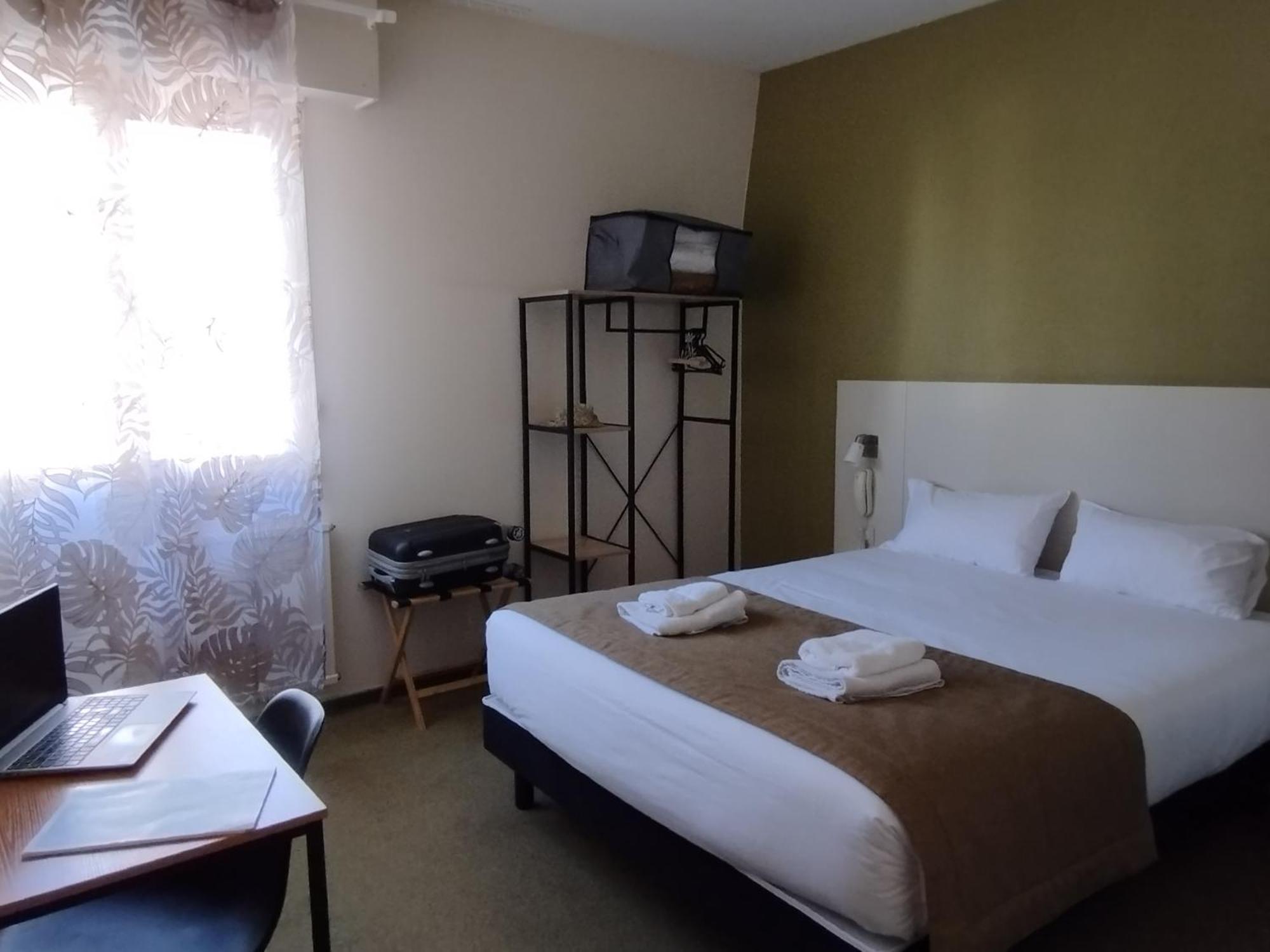 Brit Hotel Armor Guingamp Exterior foto