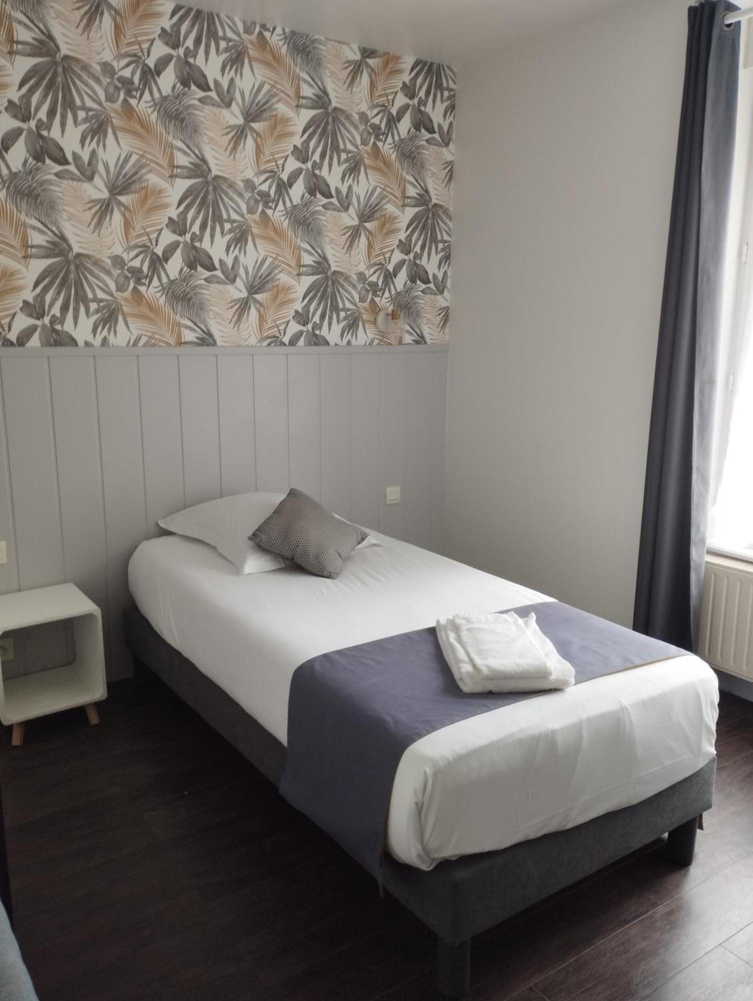 Brit Hotel Armor Guingamp Exterior foto